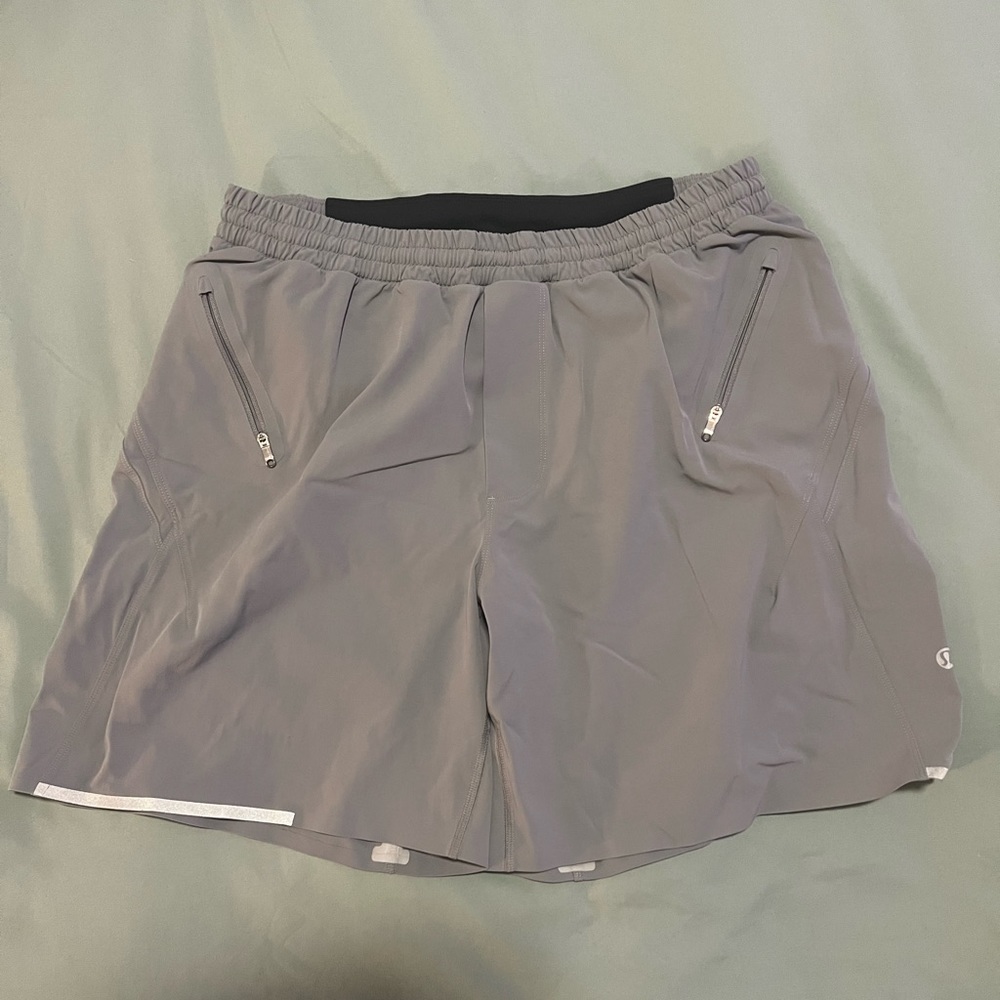 Grey Lululemon shorts w/ zipper pockets